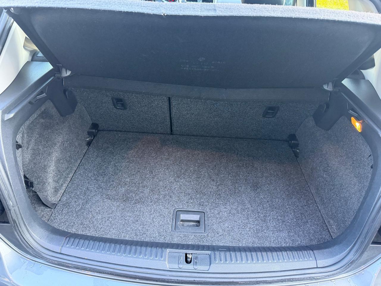 Volkswagen Polo 1.2 5 porte Neopatentati