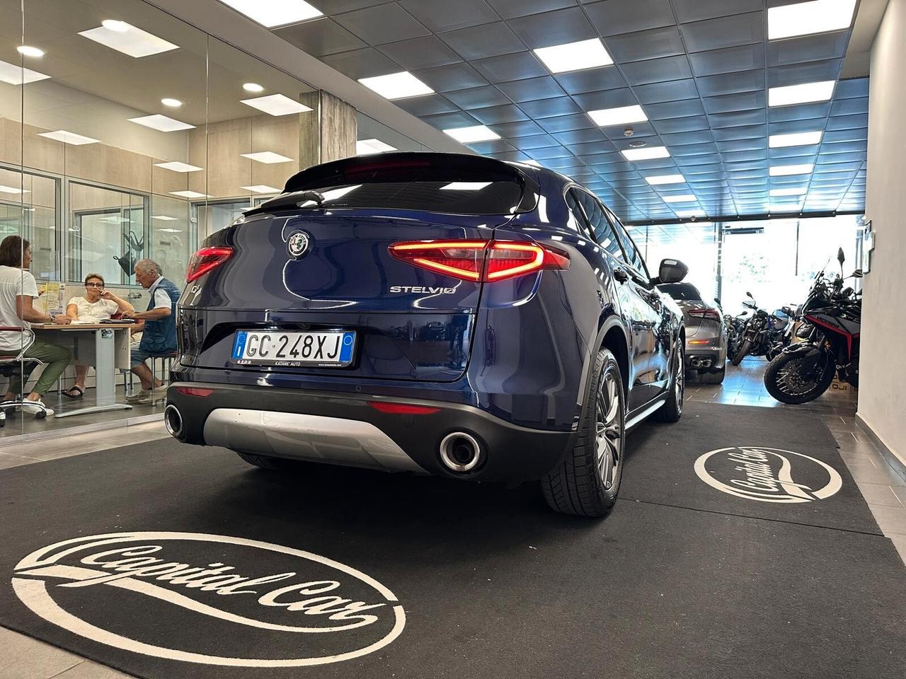 Alfa Romeo Stelvio 2.2 Turbodiesel 190 CV AT8 Q4 Business