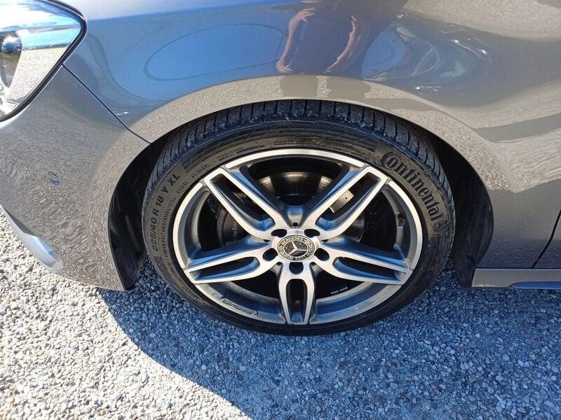 Mercedes-Benz CLA CLA Coupé 180 Premium