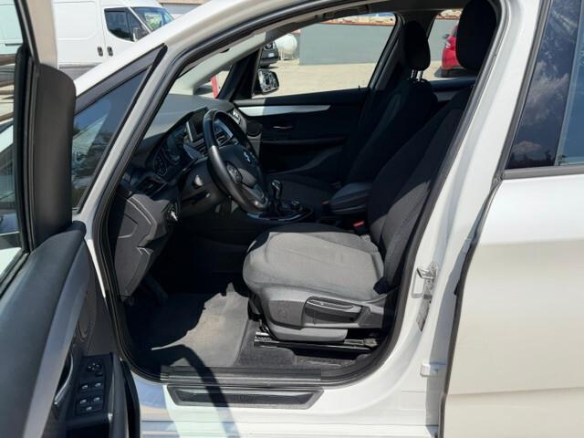 Bmw 2er Active Tourer 218d Advantage