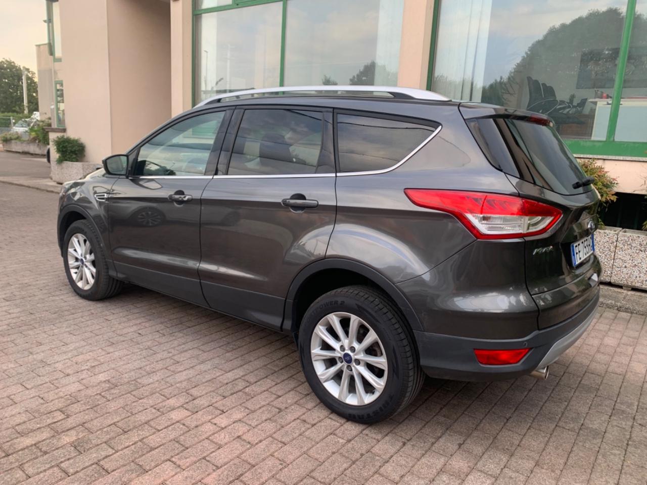 Ford Kuga 2.0 TDCI 150 CV S&S 4WD Powershift Titanium Business