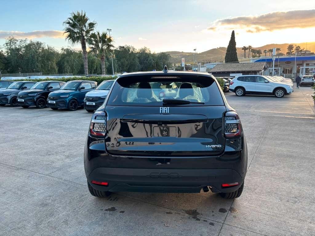 Fiat 600 Hybrid 110 CV DCT MHEV Icon 2025 KM 0 IVA ESPOSTA Tua a soli 209 Euro al mese