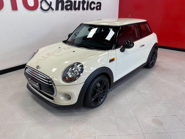 MINI Cooper D 1.5 COOPER D BUSINESS 3P