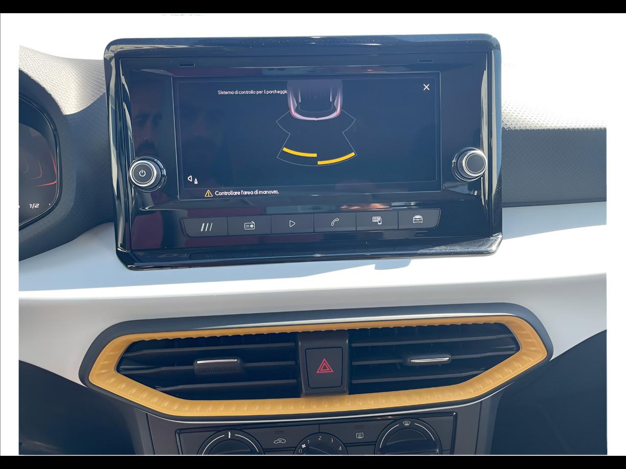 SEAT Arona Reference 1.0 EcoTSI 70 kW (95 CV) Benzina Manuale 5 marce 2WD