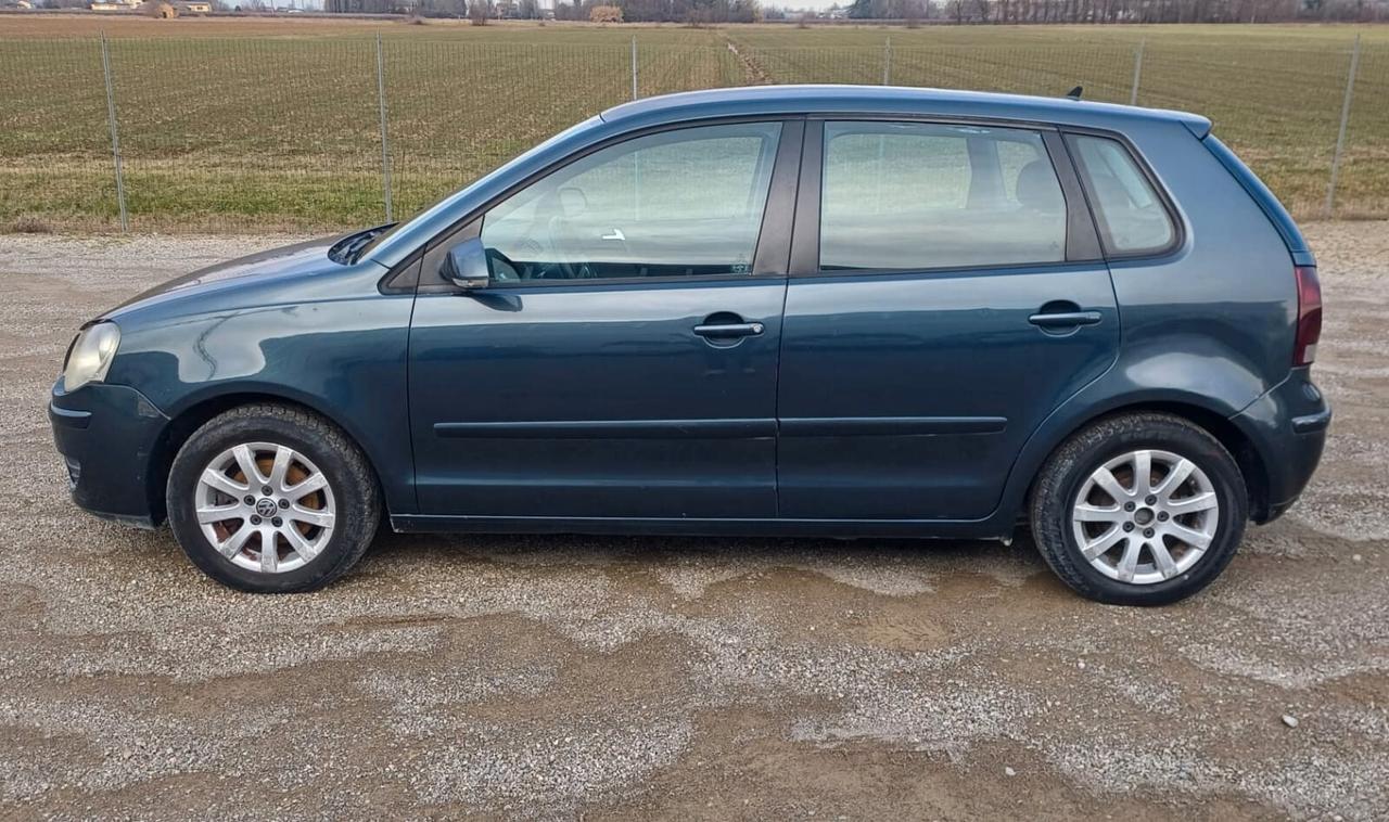 Volkswagen Polo 1.4/80CV TDI 3p. Sportline