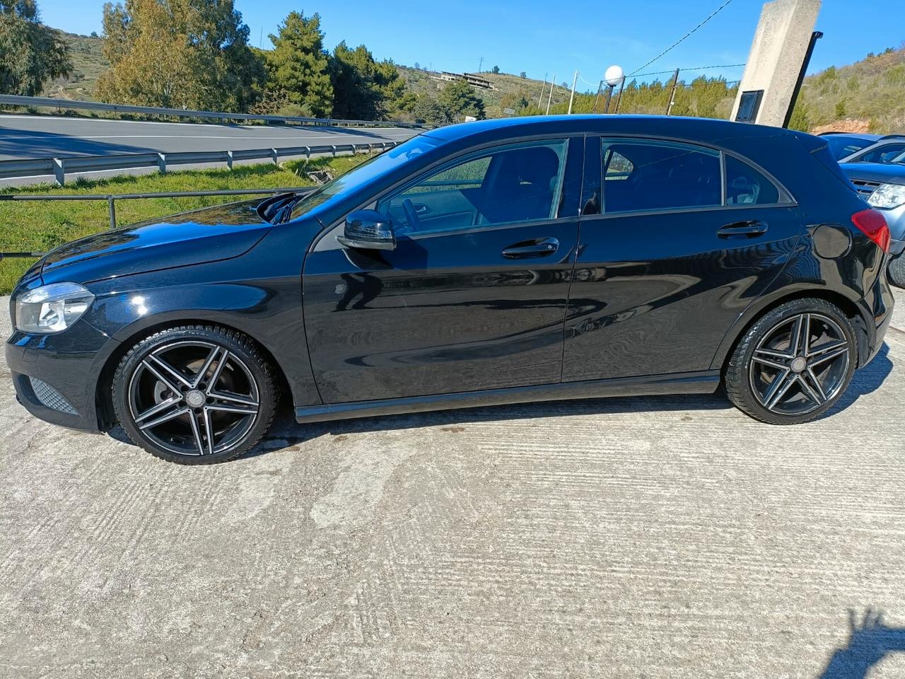 Mercedes-benz A200 CDI Premium - 2013