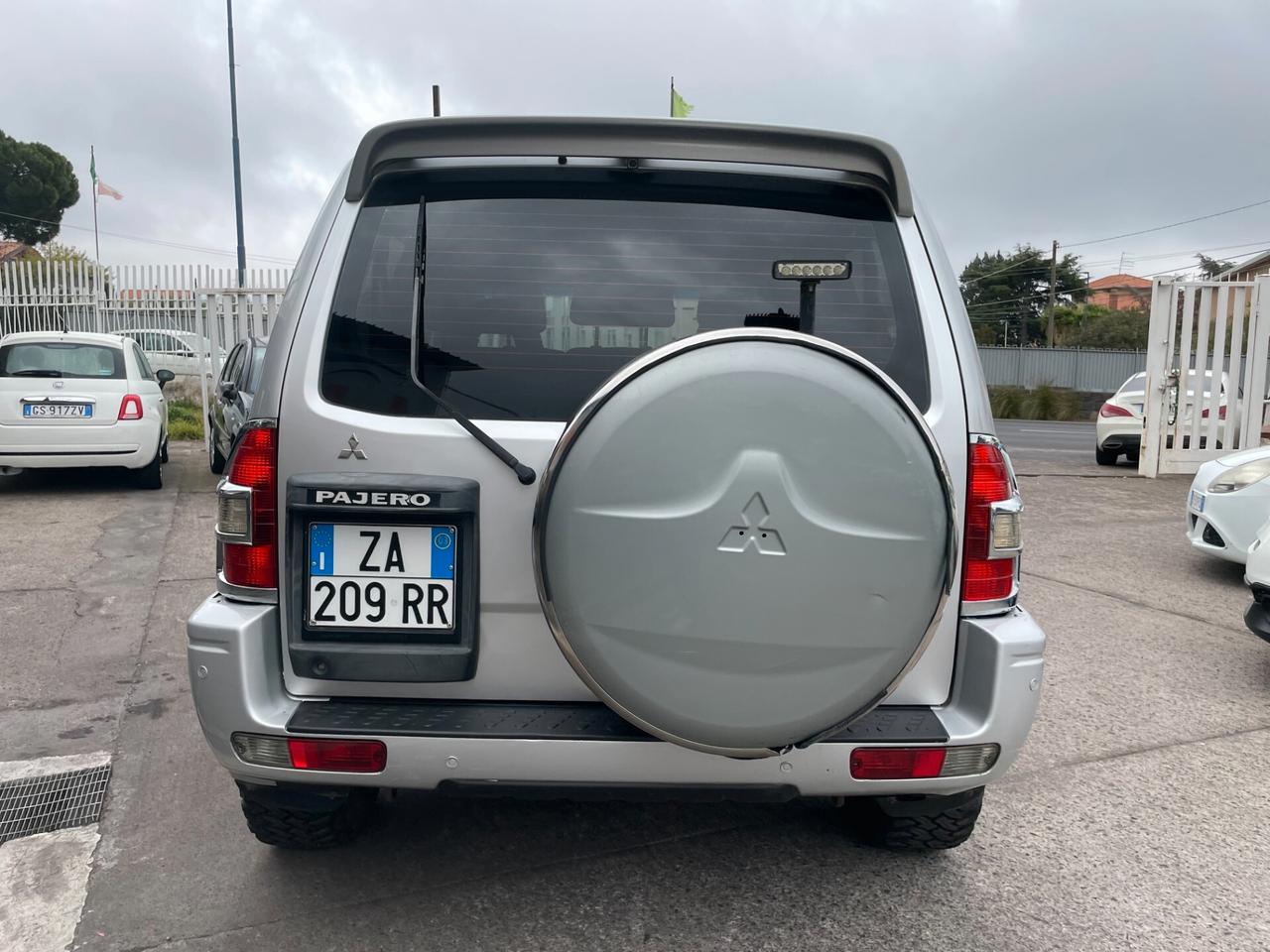 Mitsubishi Pajero 2.5 TDI 3p. GLX