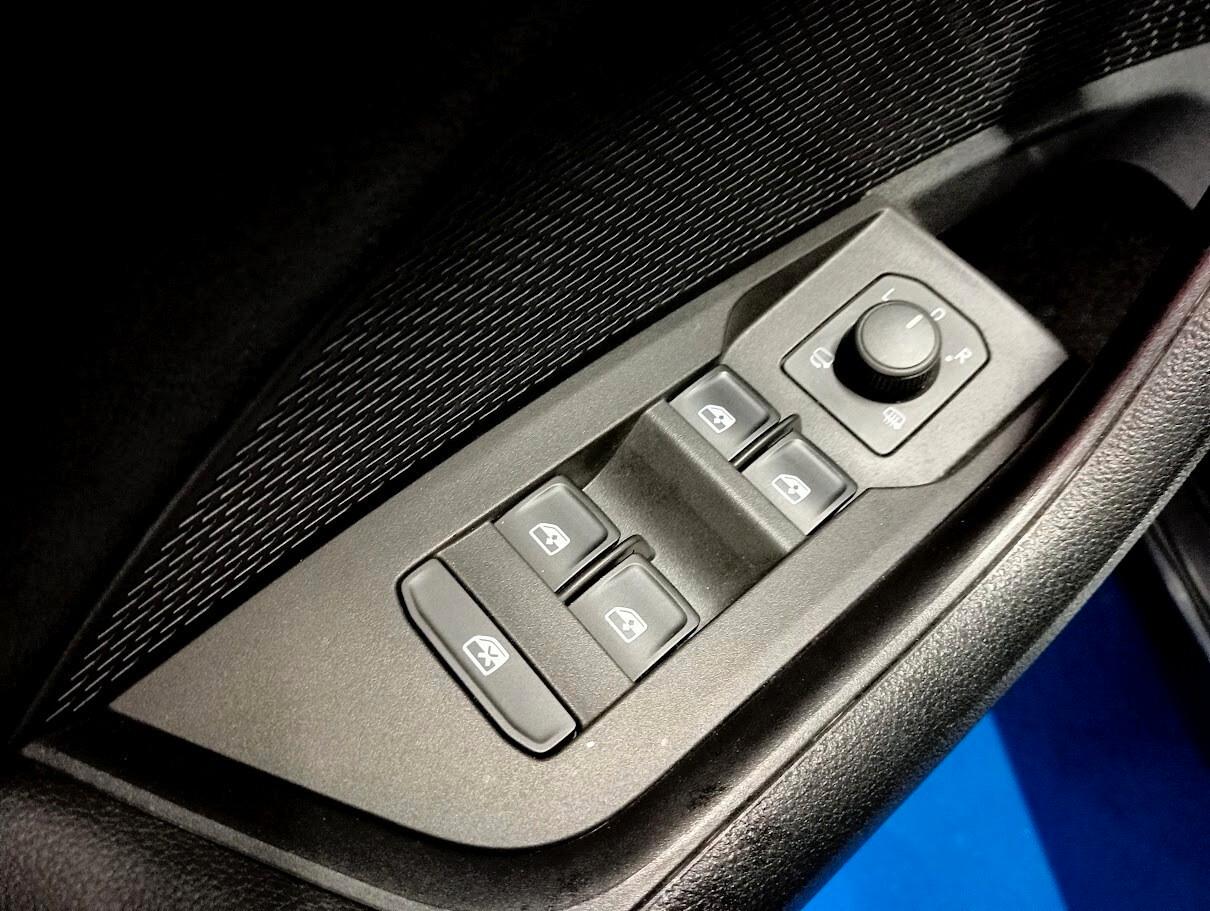 Skoda Octavia 2.0 TDI 200CV RS 4x4 PACK BLACK APP IVA ESPOSTA