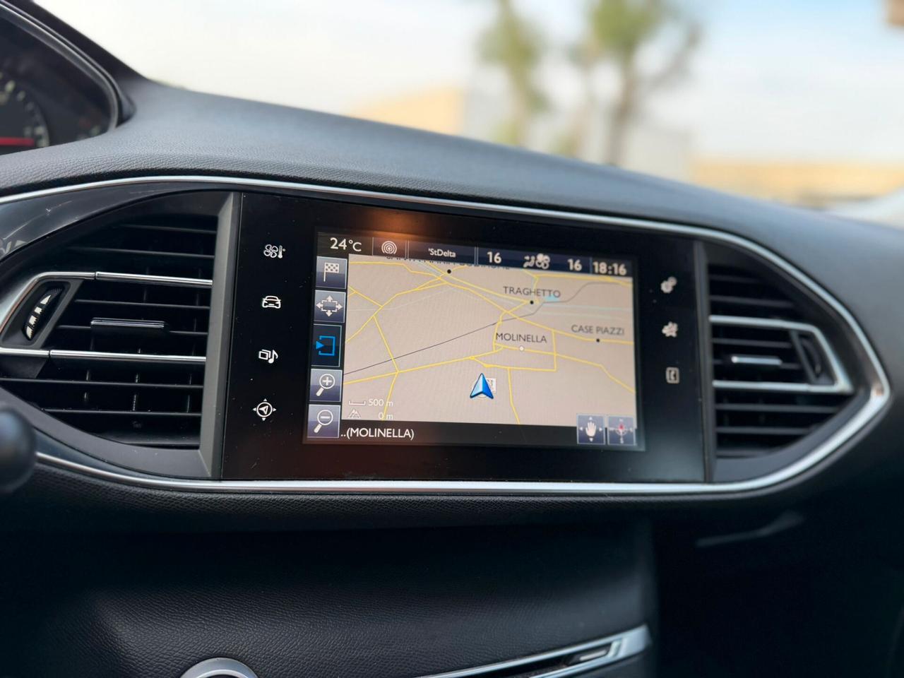 Peugeot 308 Berlina HDi 100 CV EURO 6B