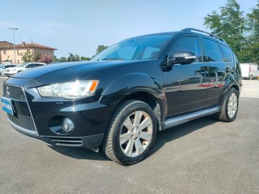 Mitsubishi Outlander 2.2 DI-D TC-SST Instyle DPF 7p