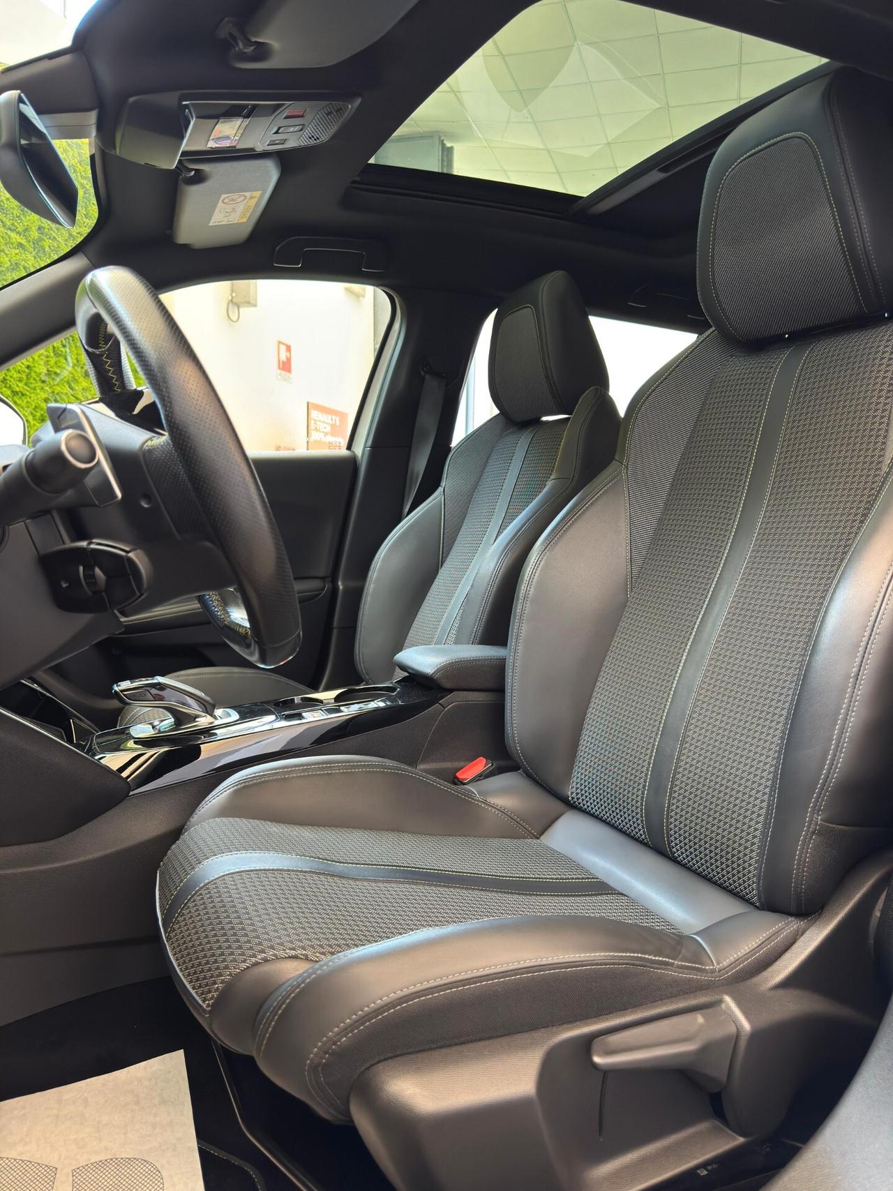 Peugeot 2008 BlueHDi 130 S&S EAT8 GT Line