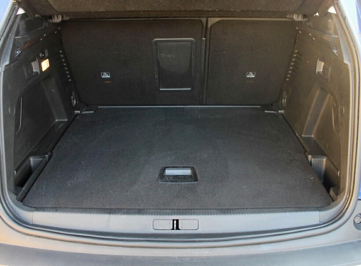 Peugeot 3008 BlueHDi 130 S&S Allure