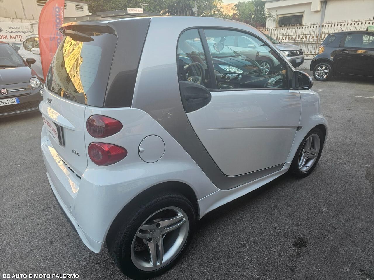 Smart ForTwo 1000 52 kW MHD 71CV.Passion.2013