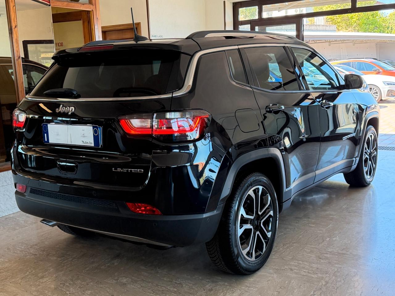 Jeep Compass 2WD 1.6 M.JET 130 cv. LIMITED (Nav)