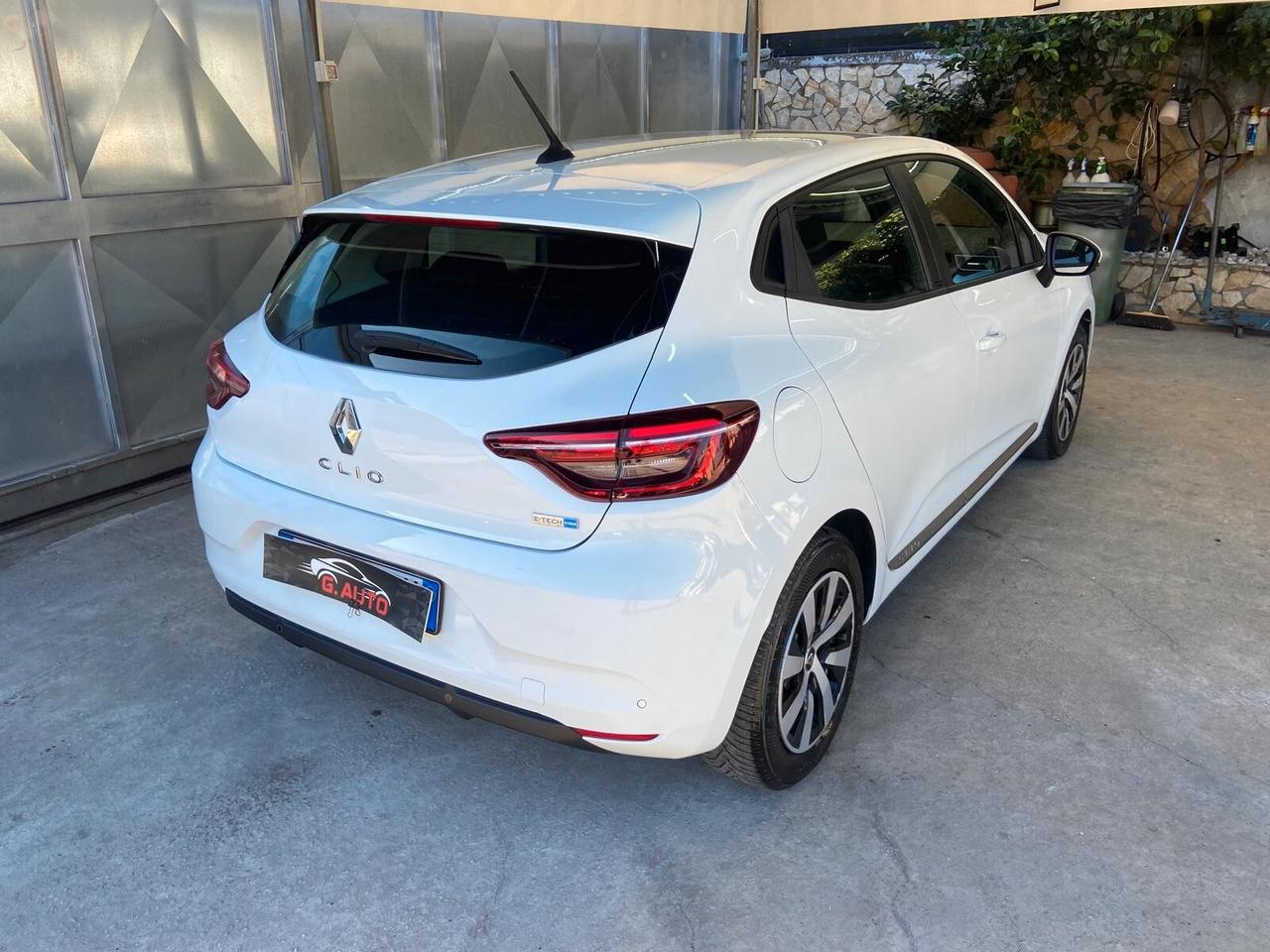 Renault Clio Hybrid E-Tech 140 CV 5 porte Zen