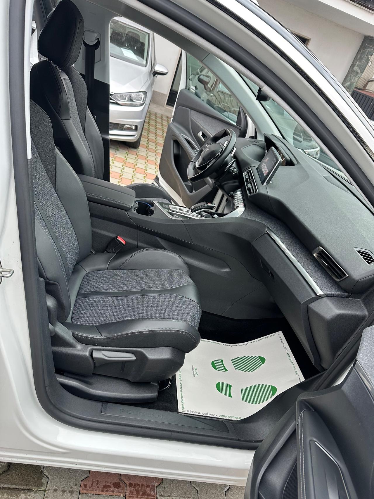 Peugeot 3008 BlueHDi 130 S&S Allure