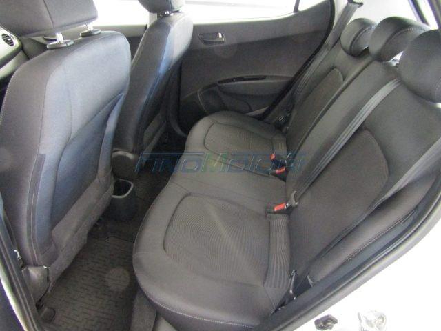 HYUNDAI i10 1.0 MPI 66 CV 5 porte - NEOPATENTATI