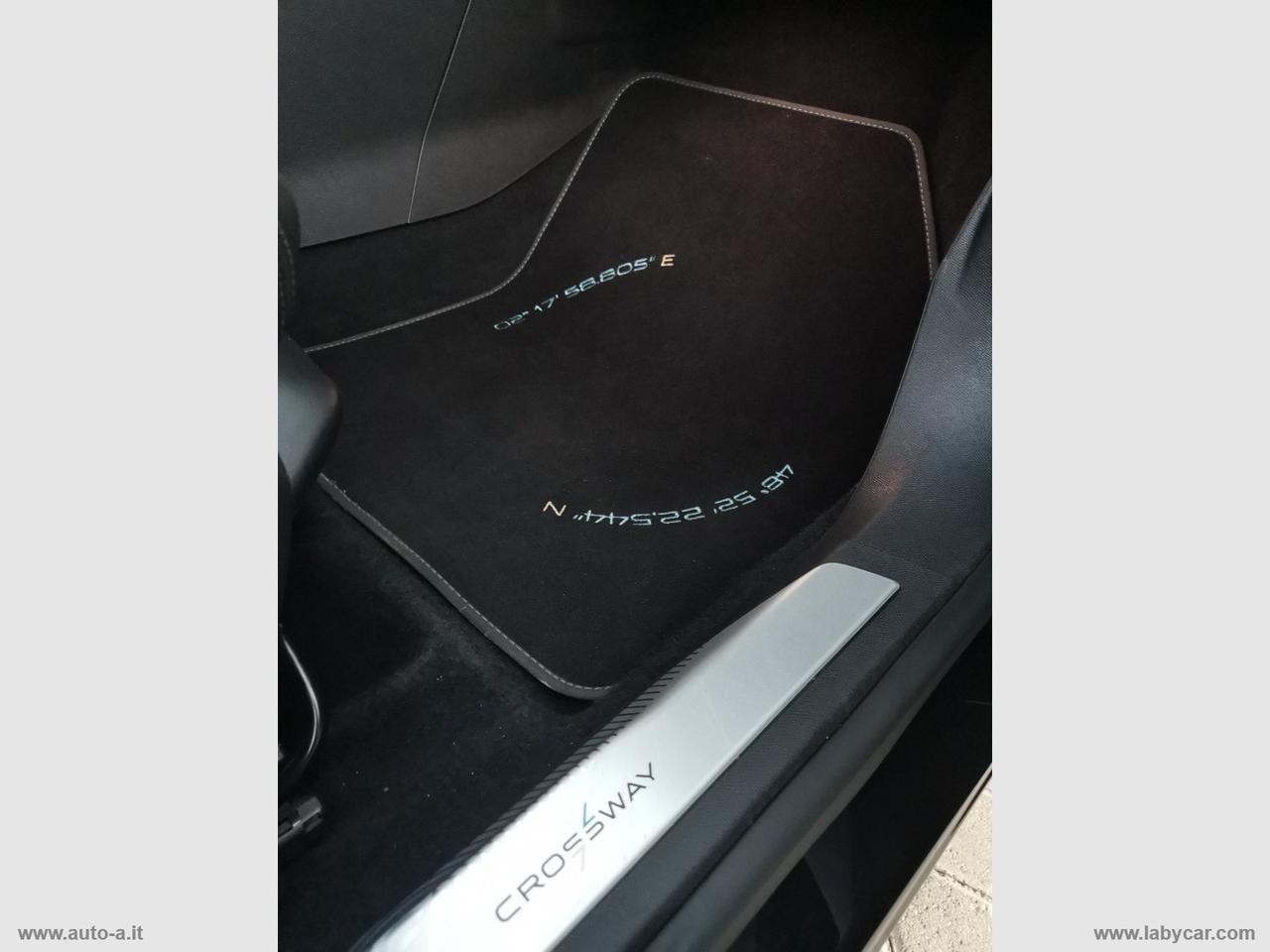 PEUGEOT 5008 BlueHDi 130 S&S EAT8 Crossway