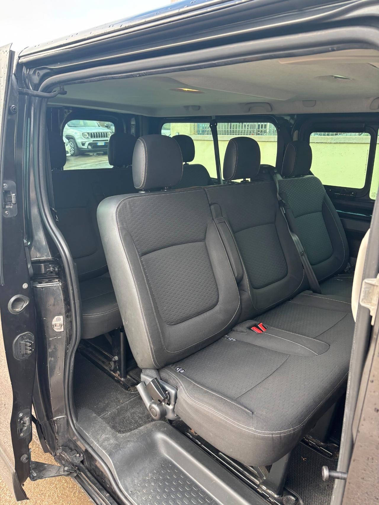 Opel Vivaro 9 POSTI 1.6 DIESEL 2016