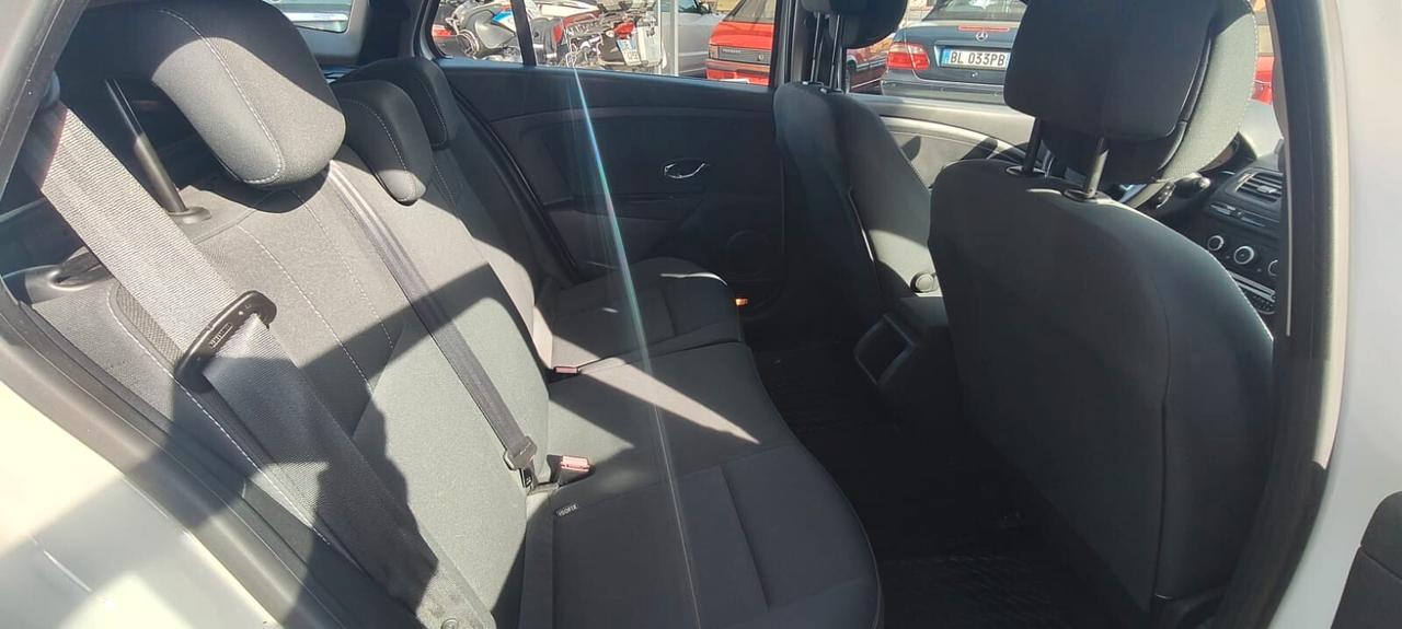 Renault Megane Mégane 1.5 dCi 110CV EDC SporTour GT Line IVA ESPOSTA