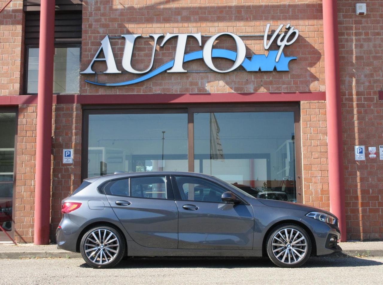 BMW Serie 1 5 Porte d xDrive 5p. AUTO/TETTO/NAVI/HARMANKARDON/CAMERA