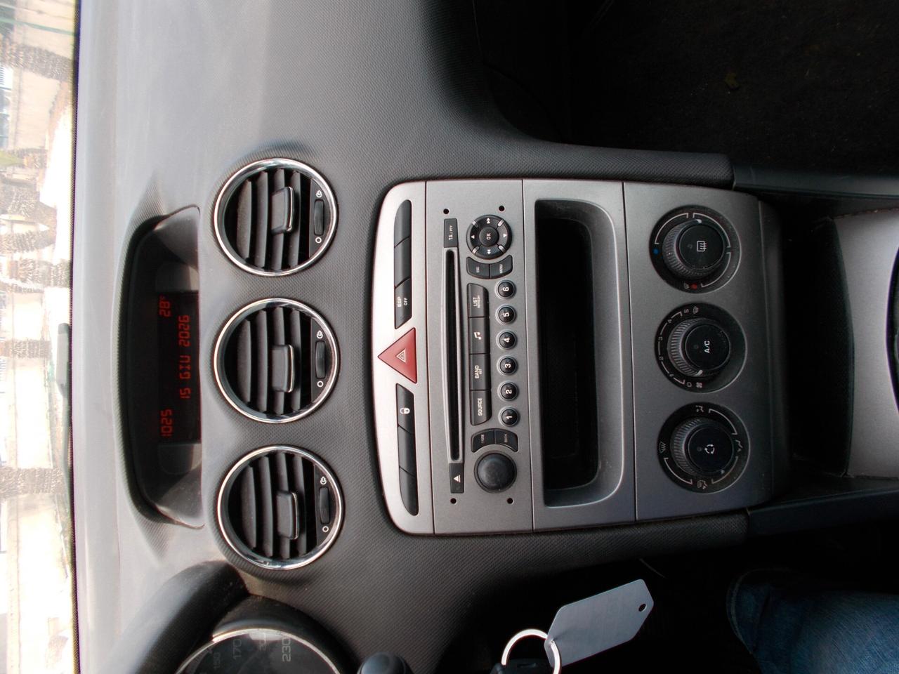 Peugeot 308 1.6 HDi 90CV FAP 5p. Comfort