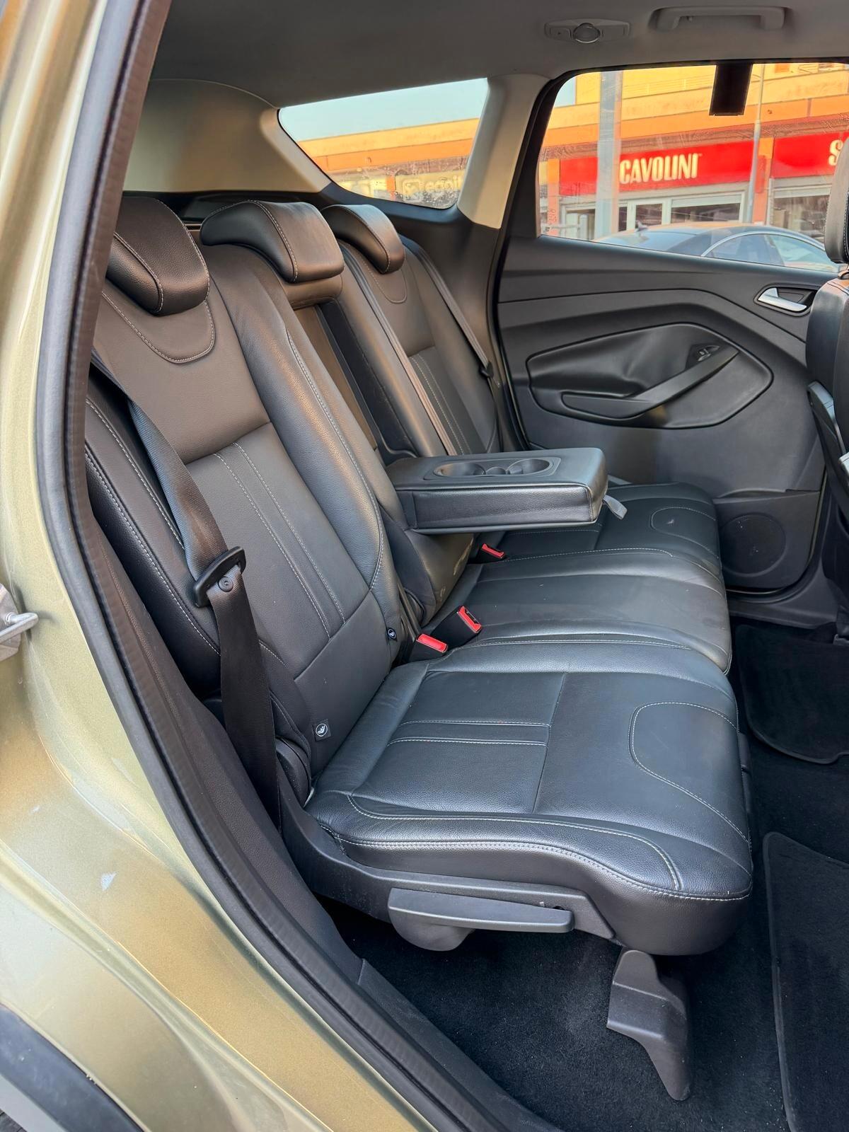 Ford Kuga 2.0 TDCI 163 CV 4WD Powershift Titanium