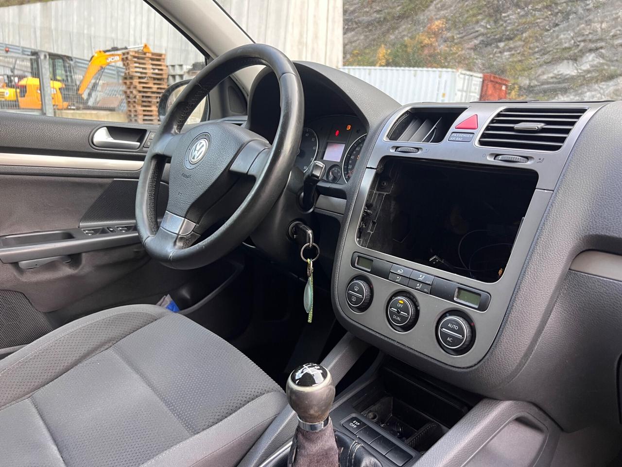 Volkswagen Golf 1.6 5p. Comfortline BiFuel G