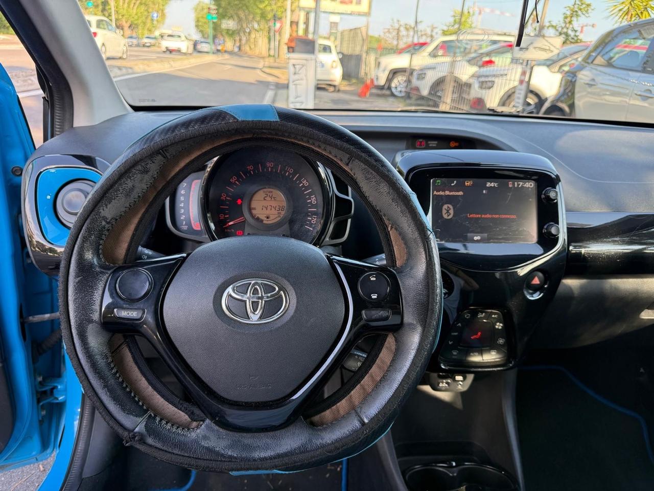 Toyota Aygo 1.0 VVT-i 69 CV 5 porte x-play