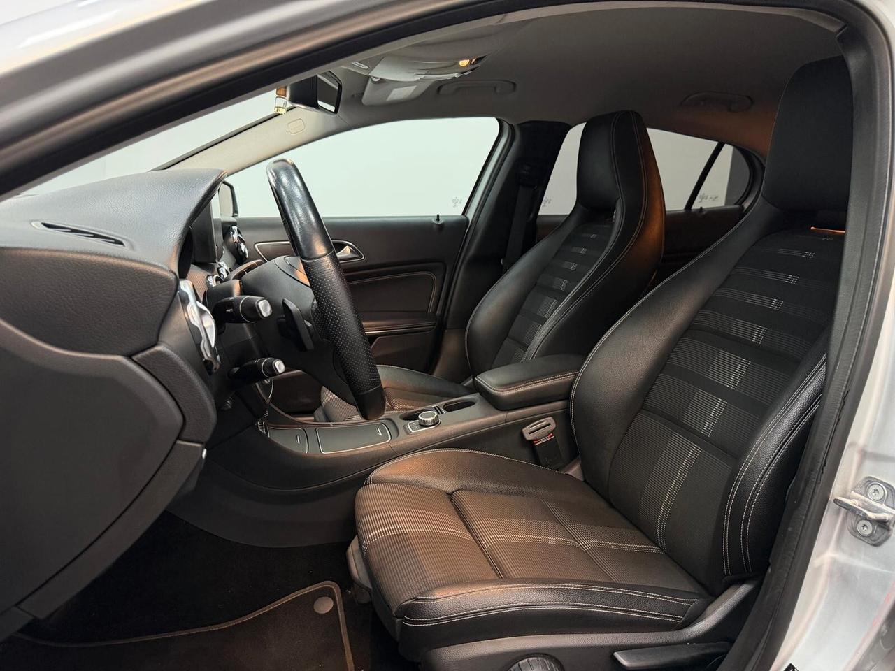 Mercedes Benz GLA 200 d Automatic Sport