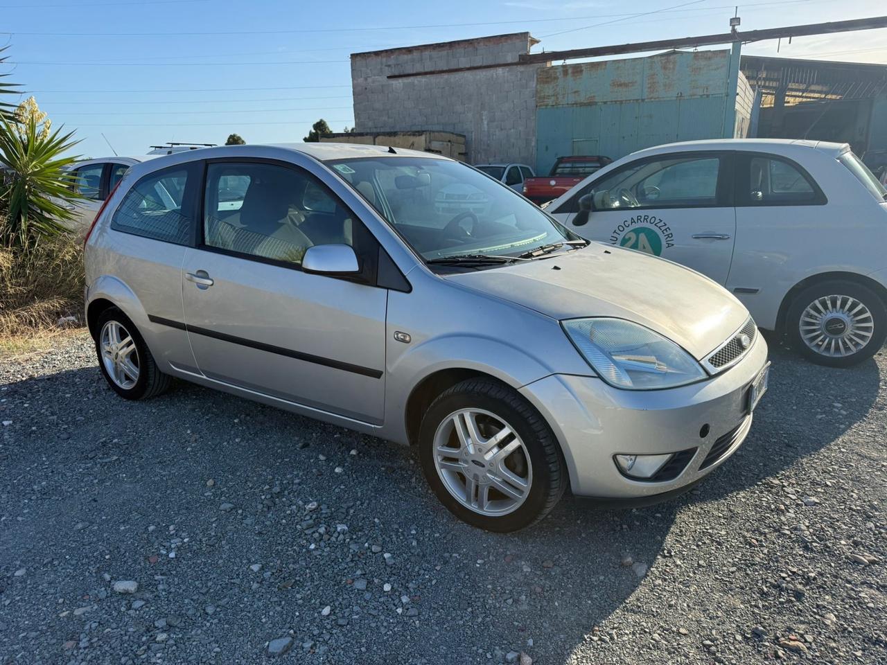 Ford Fiesta 1.4 Diesel- Neopatentati- Unico Proprietario