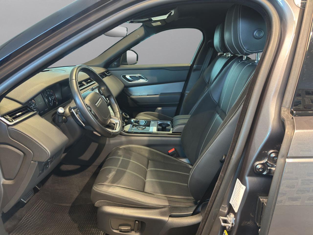 Land Rover Range Rover Velar 2.0 i4 R-Dynamic