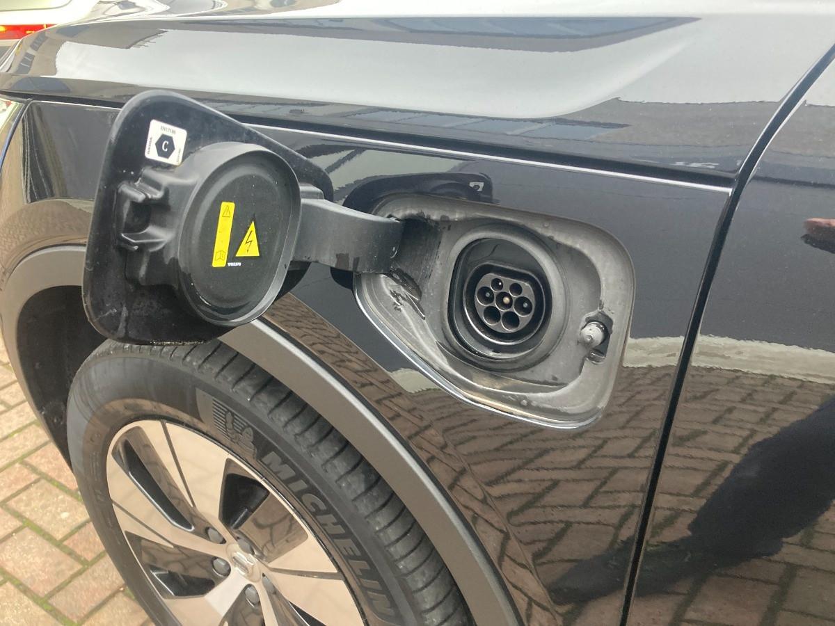 VOLVO XC40 1.5 t4 recharge phev Core auto