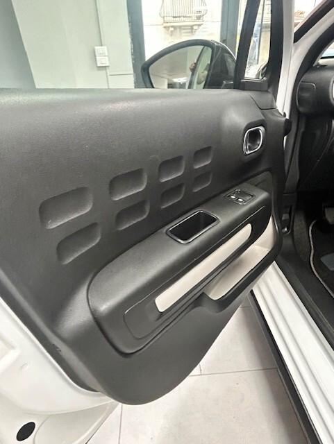 Citroen C3 BlueHDi 100 S&S Shine