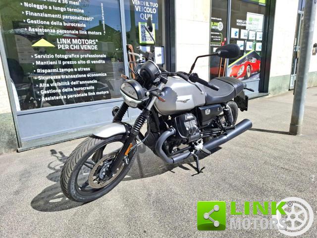 MOTO GUZZI V7 STONE CON SOLI 1700 KM