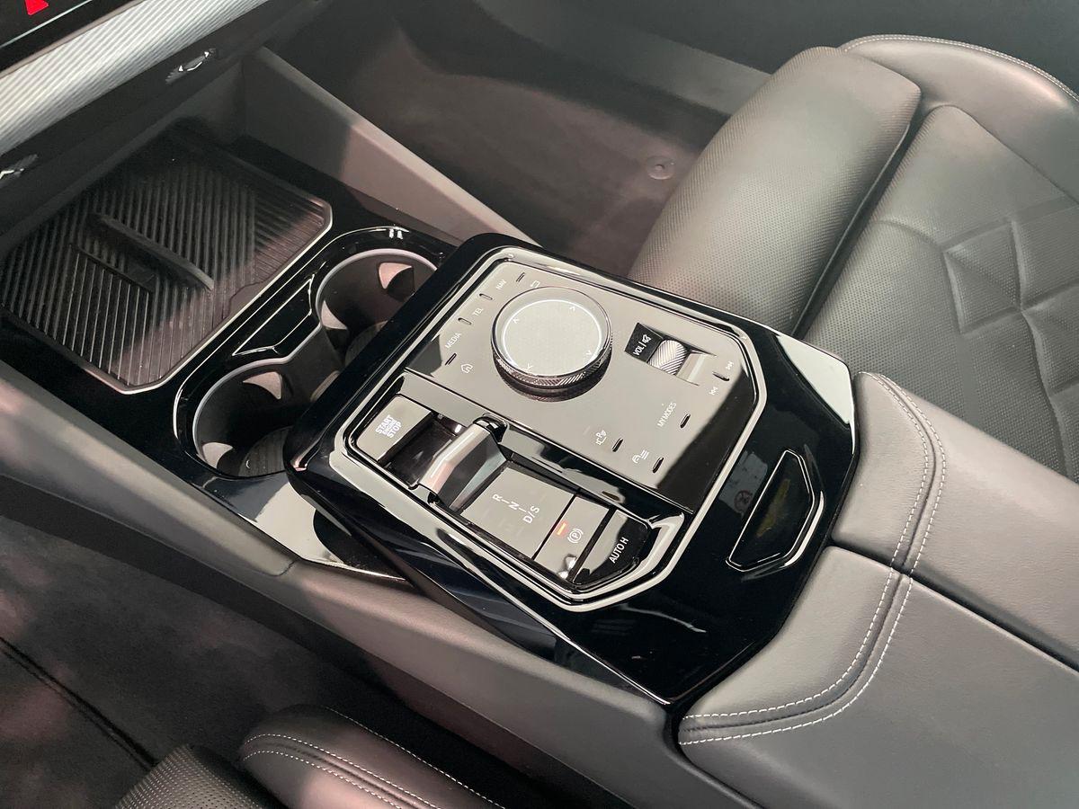 BMW Serie 5 G60 Berlina - 520d 48V xdrive MSport Pro auto