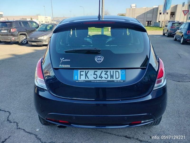 Lancia Ypsilon 1.2 69 CV 5 porte Silver