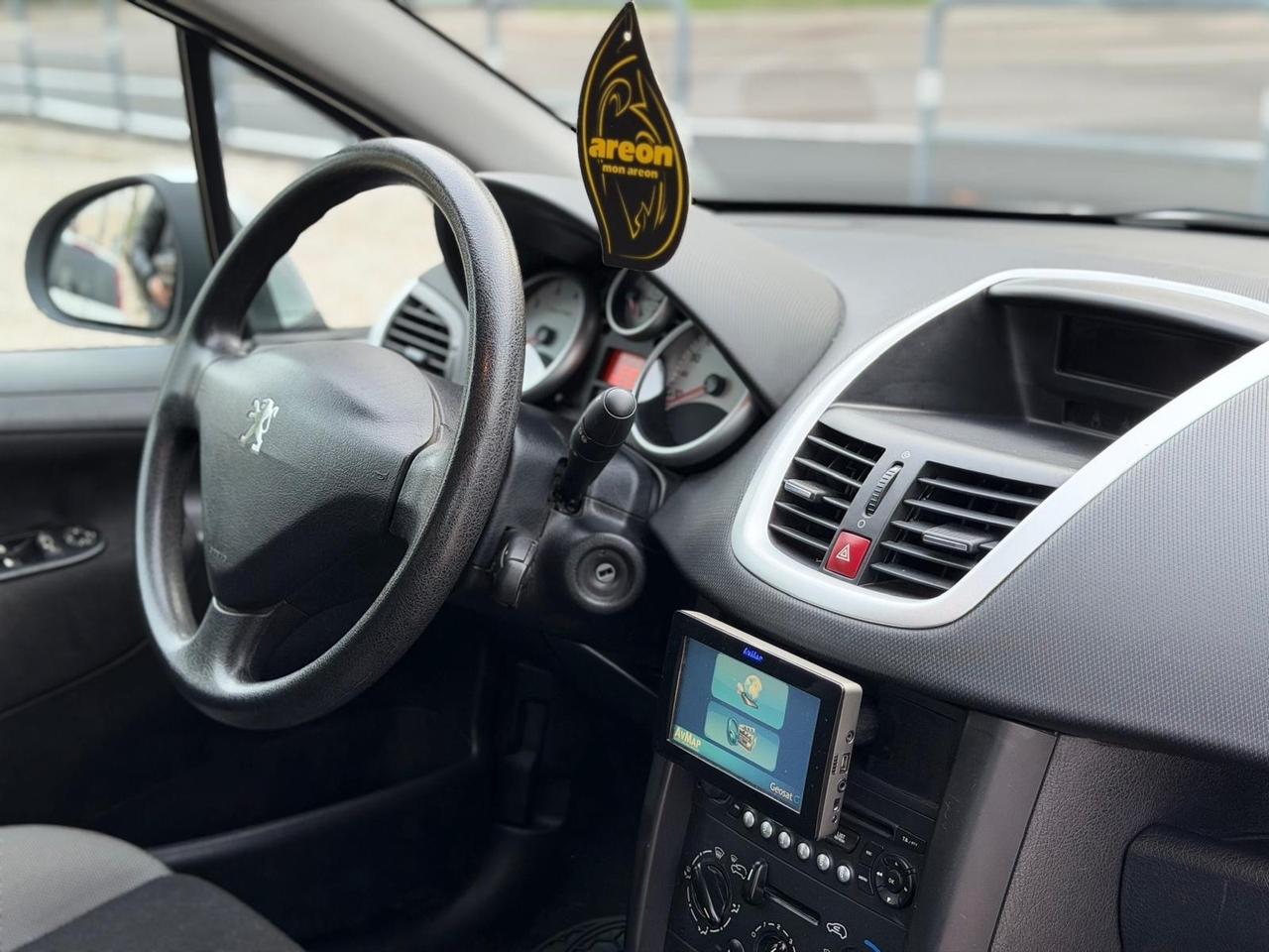 Peugeot 207 1.4 VTi 95CV SW XS Ciel