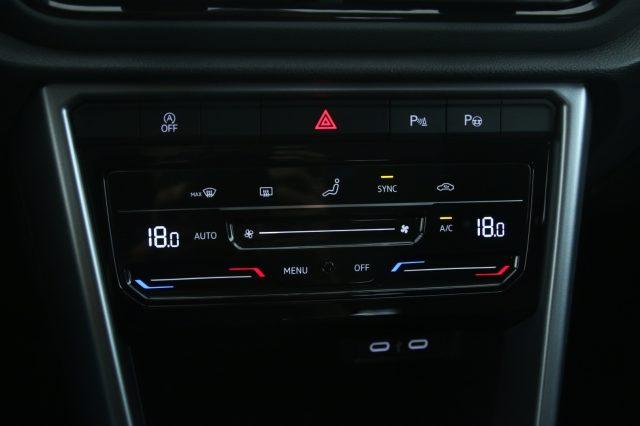 VOLKSWAGEN T-Roc 1.0 TSI Fari IQ.Light LED *SCONTO IMMEDIATO*