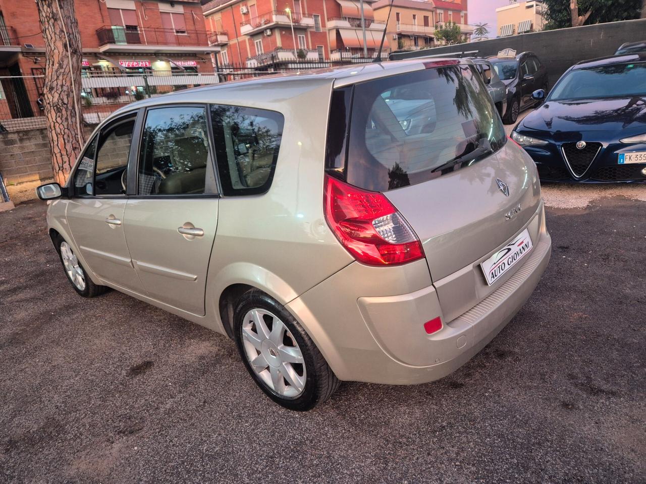 Renault Scenic Grand Scénic 1.9 dCi/130CV Serie Speciale