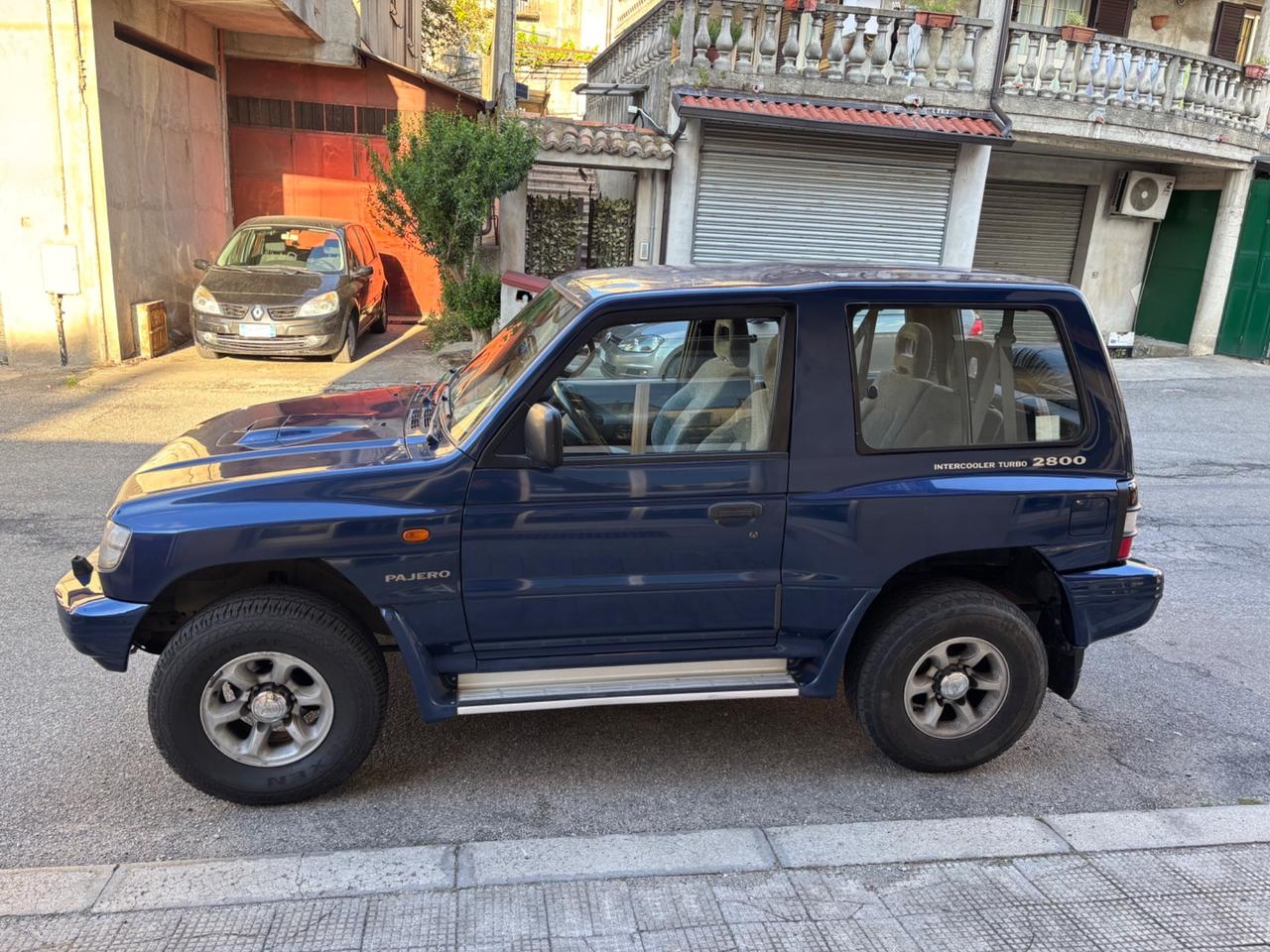 Mitsubishi Pajero 2800 gls target