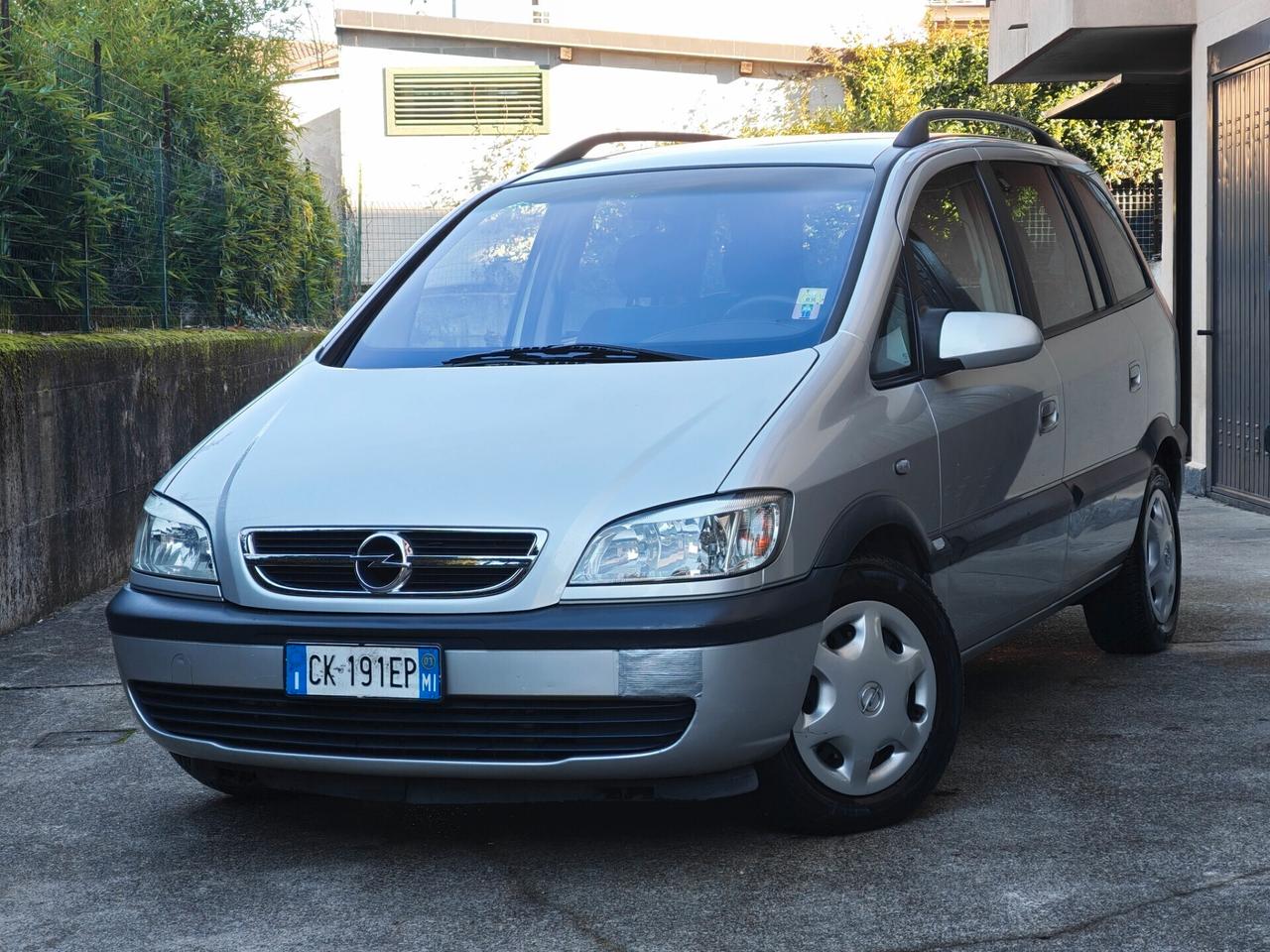 Opel Zafira 1.6 BENZINA 100cv / Uniproprietario