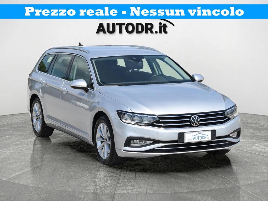 Volkswagen Passat Variant 2.0 TDI EVO Business Fari LED, Navi, Ambient Pack
