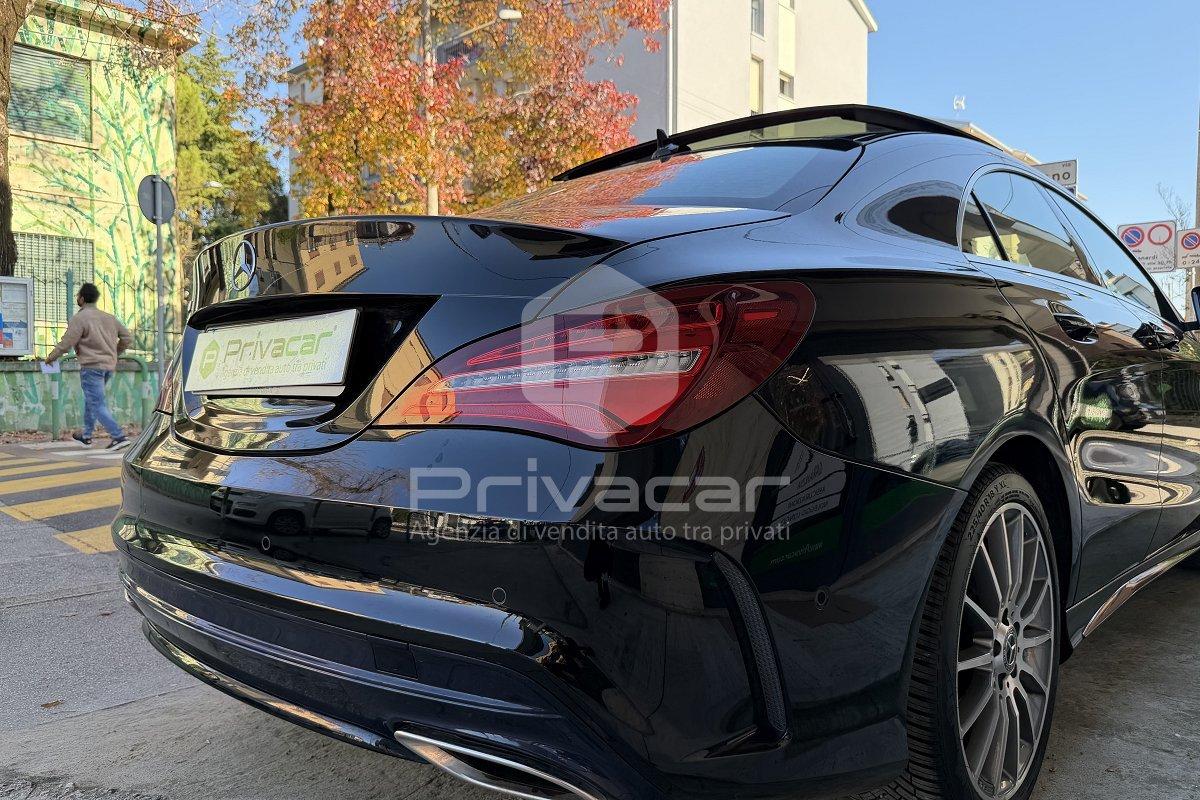 MERCEDES CLA 200 d Automatic Premium