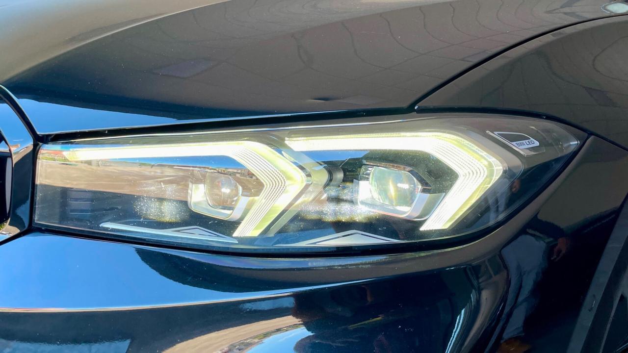 BMW 318D 48V TOURING ADVANTAGE 2.0 150CV - FARI FULL LED, VIRTUAL COCKPIT