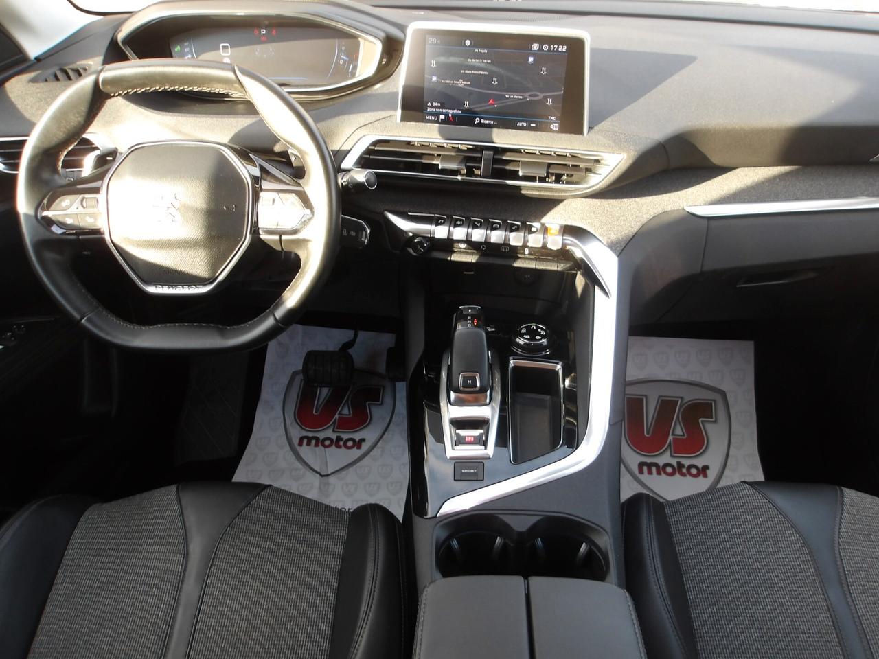 PEUGEOT 3008 1.6 TDI-GT LINE-AUTO
