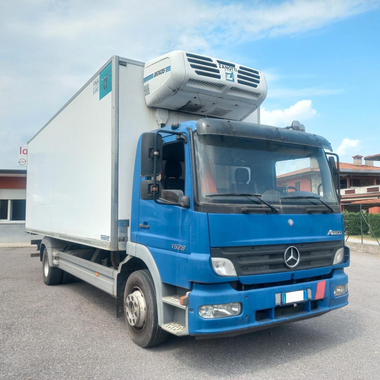 MERCEDES ATEGO