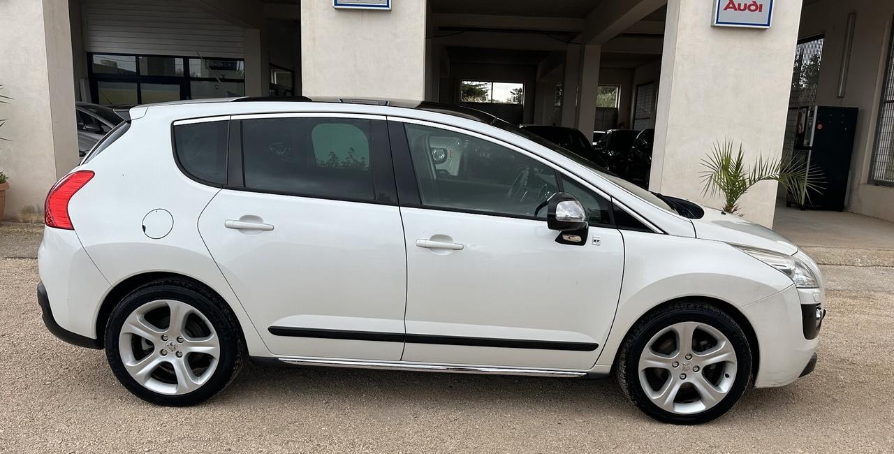 Peugeot 3008 HYbrid4 (Elettrica/Diesel) 2012 UniProp