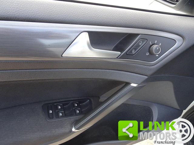 VOLKSWAGEN Golf 1.5 TGI DSG 5p. Business BlueMotion Technology