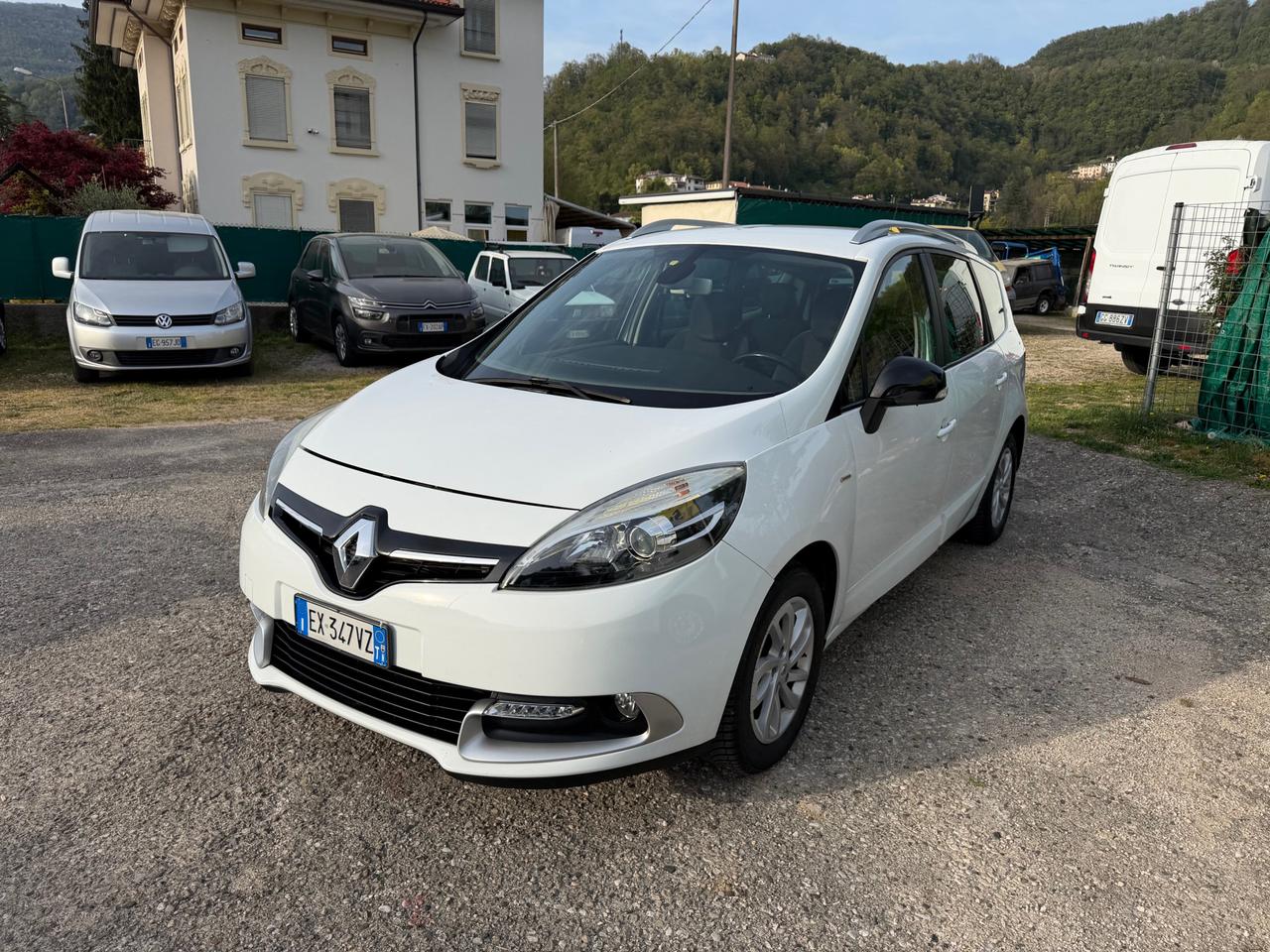 Renault Scenic 1.5 dci Limited 110cv edc